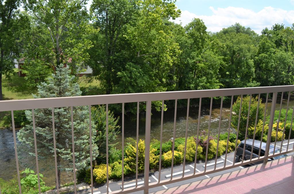 Rivergate Mountain Lodge Pigeon Forge Esterno foto